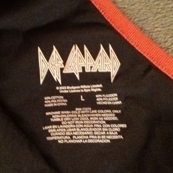 DEF LEOPARD 🐆 ONE SHOULDER TANK SIZE WOMANS LG - Picture 5 of 6